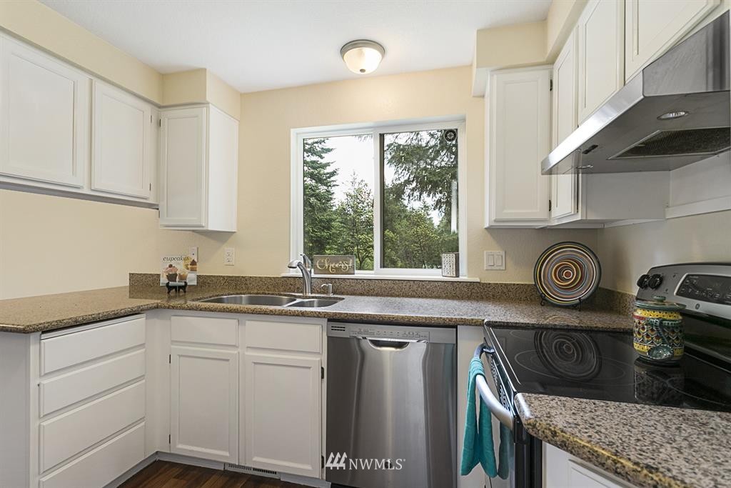 11612 Wicks Lake Road Southwest Port Orchard, WA 98367 - Photo 18 of 24 Gallery Image 18