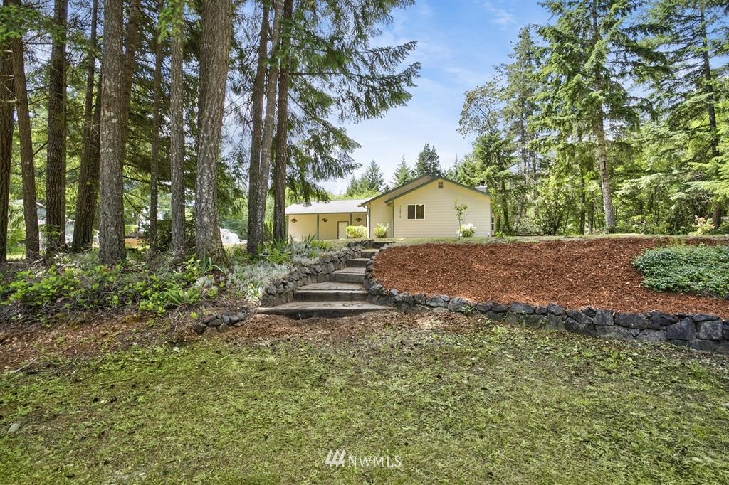 11612 Wicks Lake Road Southwest Port Orchard, WA 98367 - Photo 4 of 24 Gallery Image 4