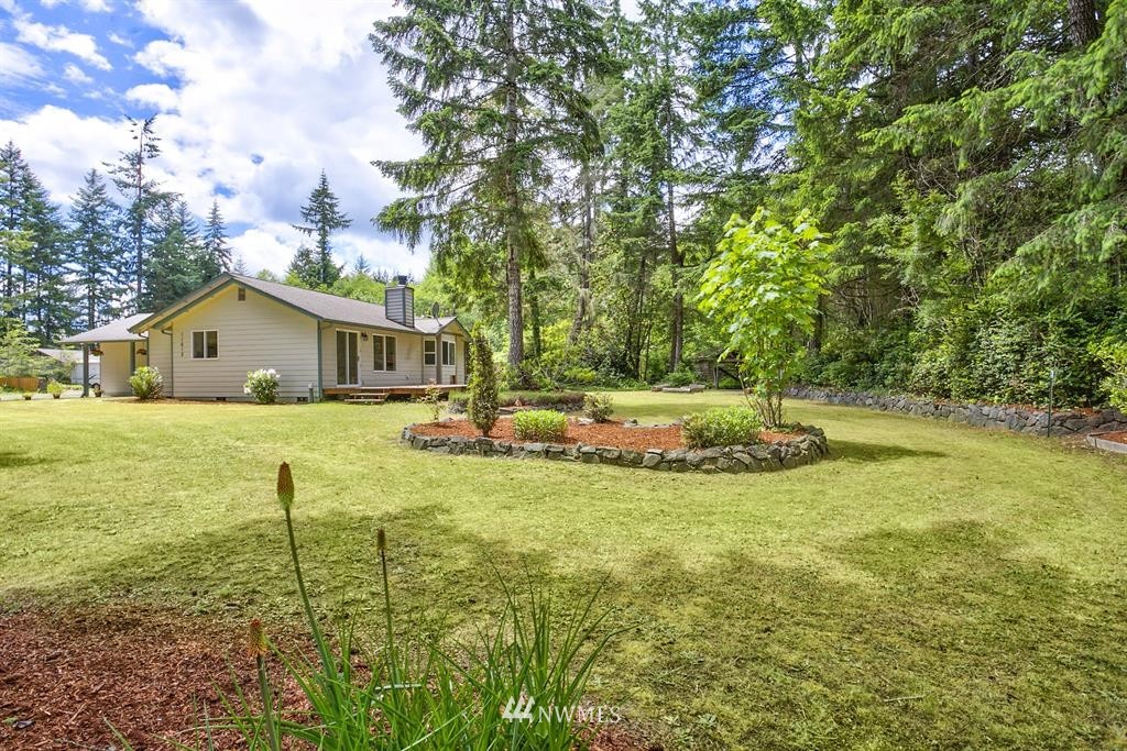 11612 Wicks Lake Road Southwest Port Orchard, WA 98367 - Photo 5 of 24 Gallery Image 5