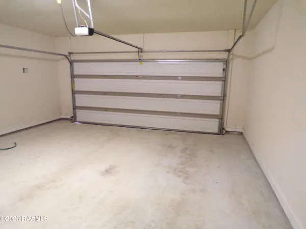 $1,800 | 109 Kohen Luke Drive, Lafayette, LA 70506