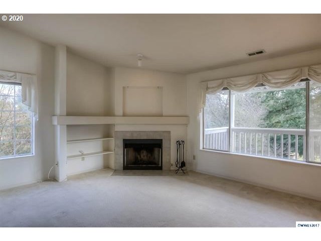 1820 Rees Hill Road Southeast, Unit 1 Salem, OR 97306 - Photo 3 of 14 Gallery Image 3