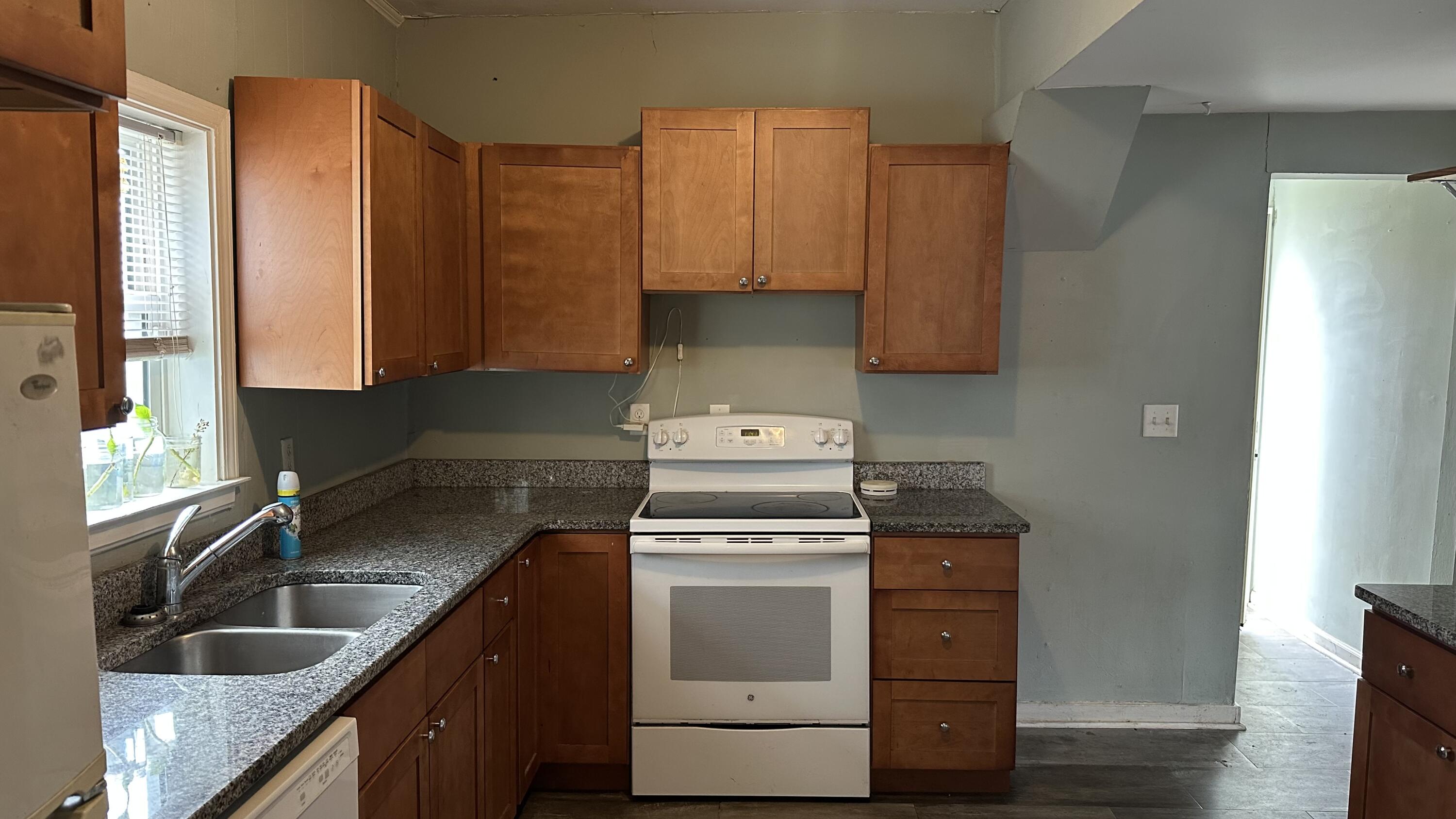 515 East Main Street Chattanooga, TN 37408 - Photo 2 of 7 515 e Main