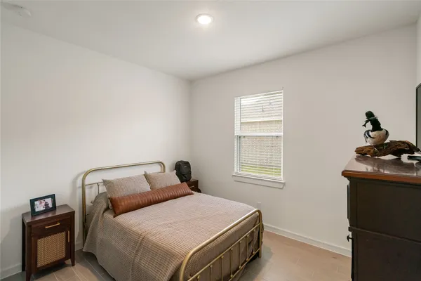 $2,500 | 119 Walnut Hl Court, Anahuac, TX 77514