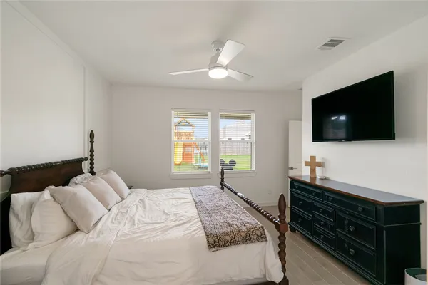 $2,500 | 119 Walnut Hl Court, Anahuac, TX 77514