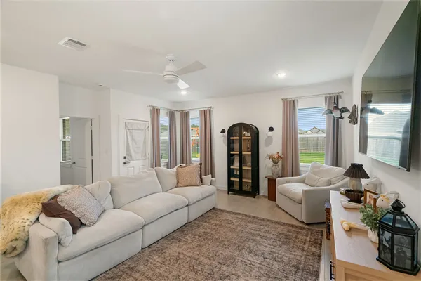 $2,500 | 119 Walnut Hl Court, Anahuac, TX 77514