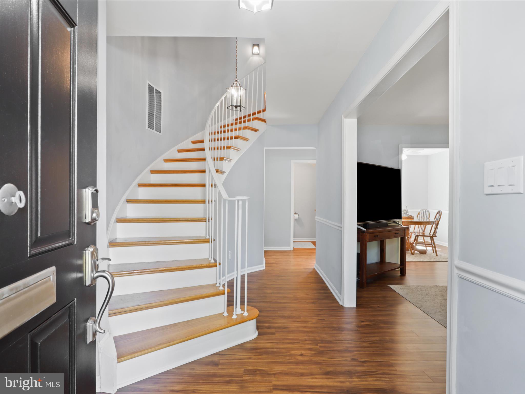 5955 Queenston Street Springfield, VA 22152 - Photo 11 of 63 Unique Curved Staircase