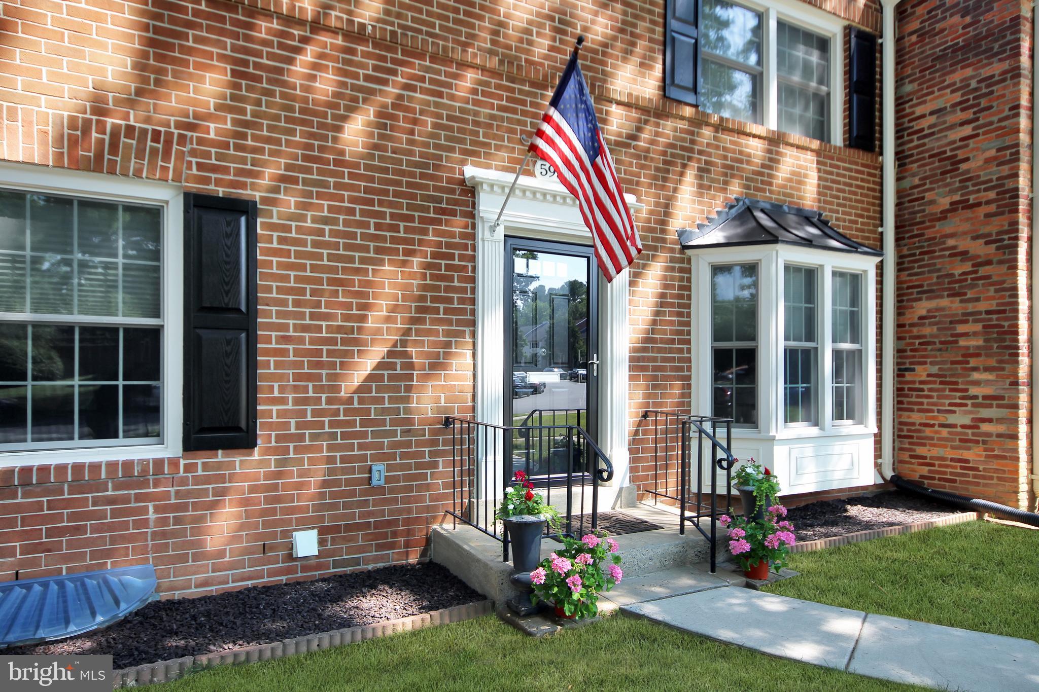 5955 Queenston Street Springfield, VA 22152 - Photo 10 of 63