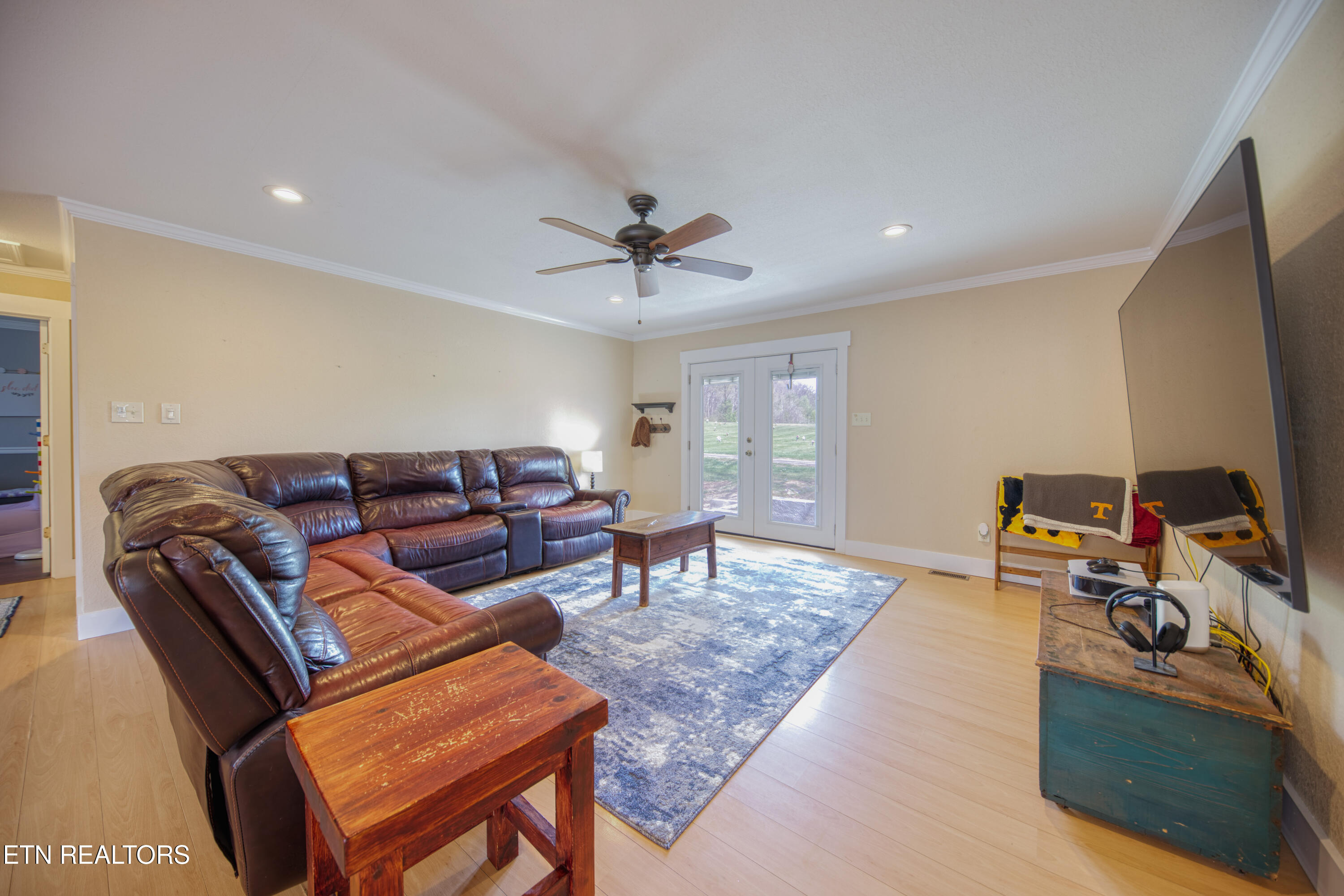 162 Torikait Lane Powell, TN 37849 - Photo 10 of 21 0H3A6425_14