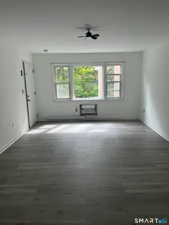 $2,000 | 56 Wakelee Avenue, Unit 29, Shelton, CT 06484