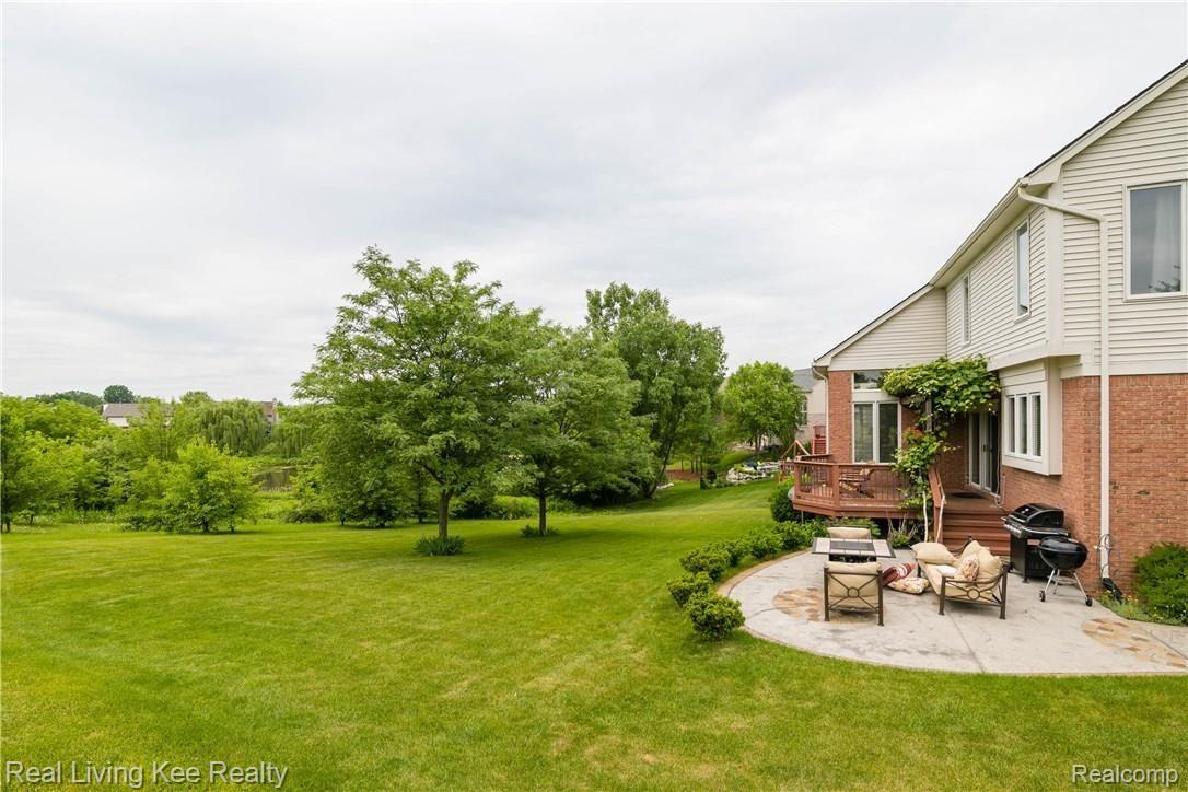 1205 Tulberry Drive Rochester, MI 48306 - Photo 44 of 70 1205 Tulberry Cir-46.jpg