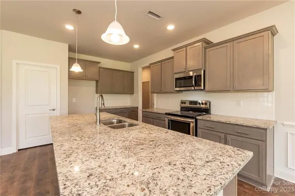 $341,445 | 309 Angela Avenue, Bowdon, GA 30108