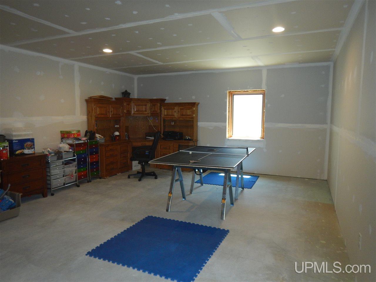 13300 Camp 9 Road Rock, MI 49880 - Photo 29 of 50 Gallery Image 29