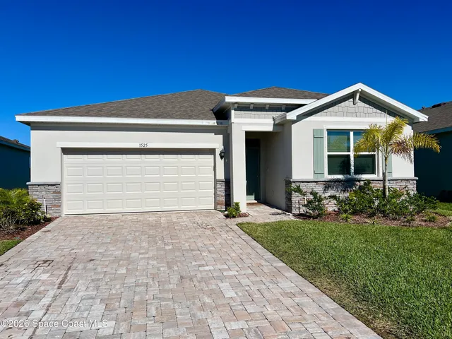 $2,200 | 1525 Criswell Lane Southeast, Palm Bay, FL 32909