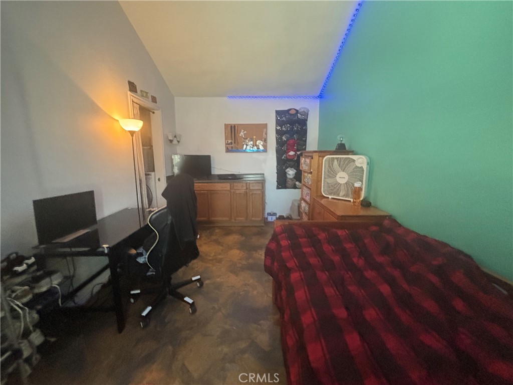 11010 Kayjay Street Riverside, CA 92503 - Photo 34 of 52 Office/Den/Workout room- flex space