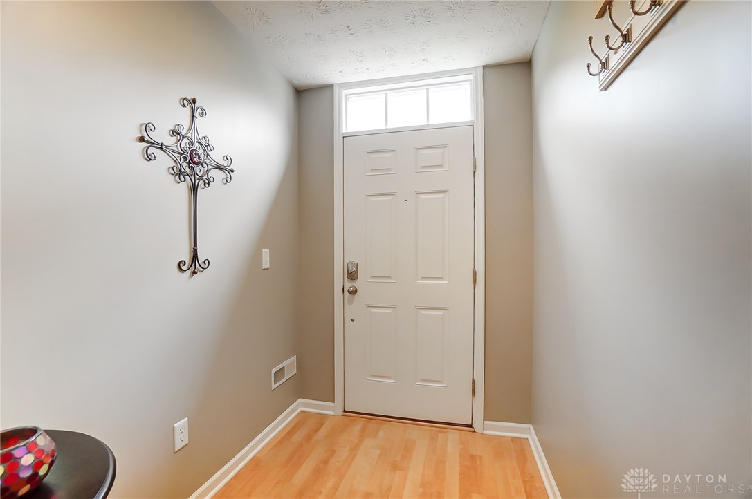4304 Straight Arrow Road Beavercreek, OH 45430 - Photo 3 of 42 Gallery Image 3