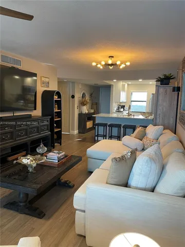 $4,500 | 7370 South Ocean Drive, Unit 715, Jensen Beach, FL 34957