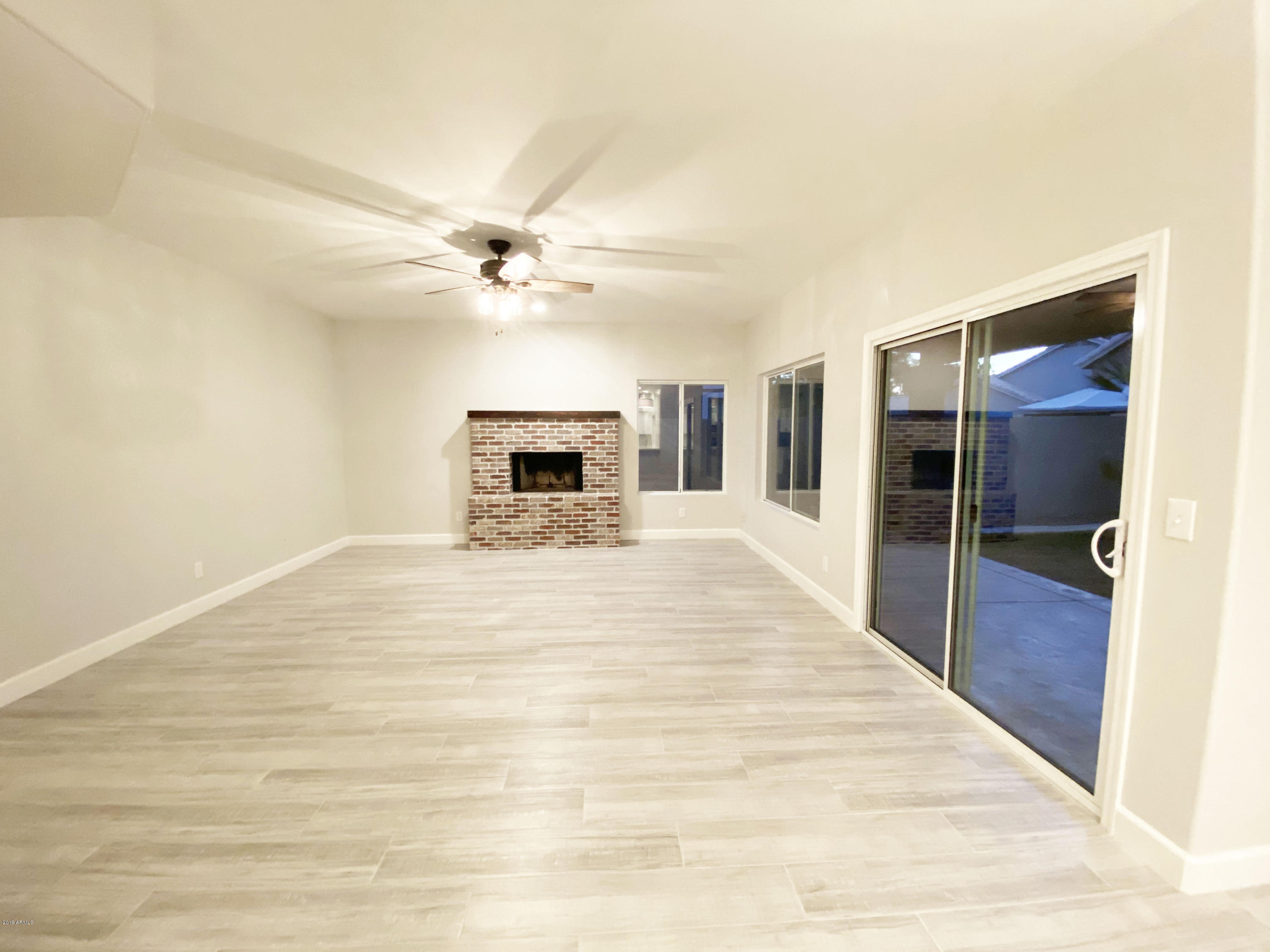 75 West El Freda Road Tempe, AZ 85284 - Photo 30 of 66 IMG_3005