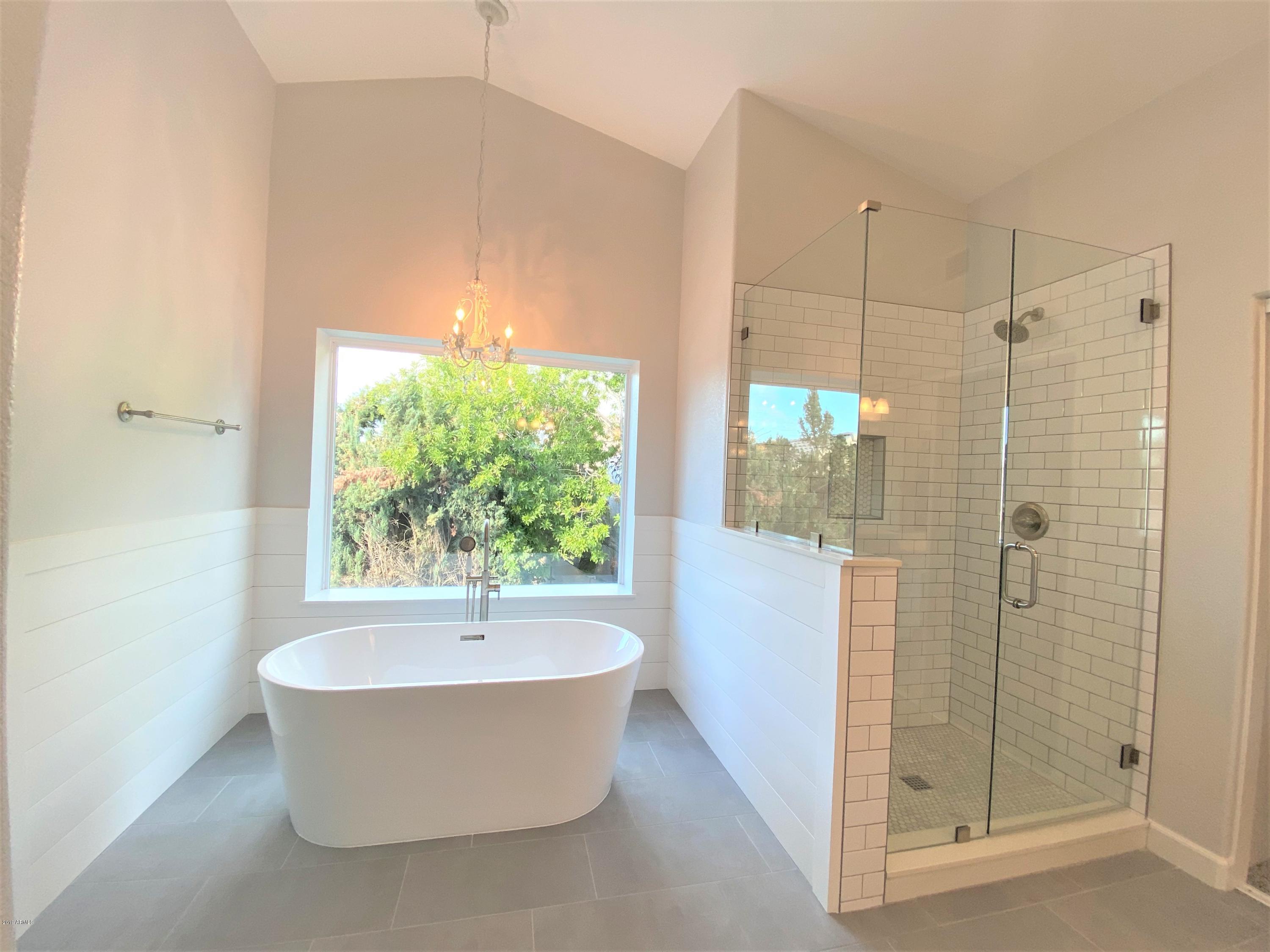 master bathtub