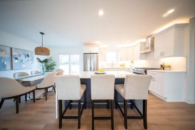 $875,000 | 504 North Burghley Avenue, Ventnor City, NJ 08406