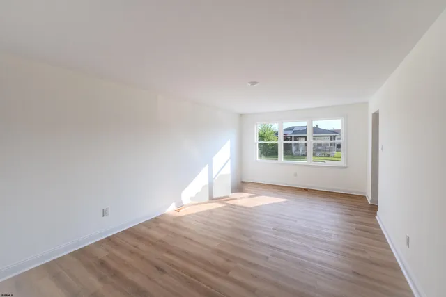 $875,000 | 504 North Burghley Avenue, Ventnor City, NJ 08406