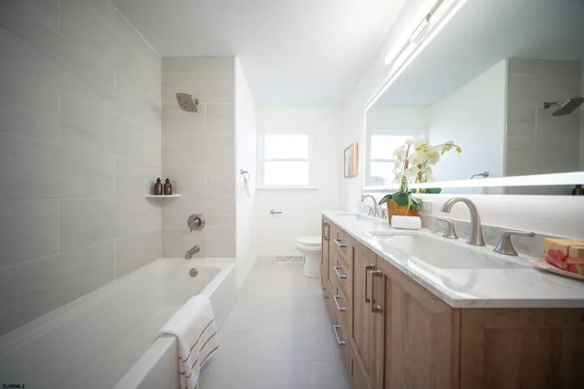 $875,000 | 504 North Burghley Avenue, Ventnor City, NJ 08406