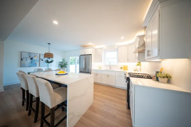 $875,000 | 504 North Burghley Avenue, Ventnor City, NJ 08406