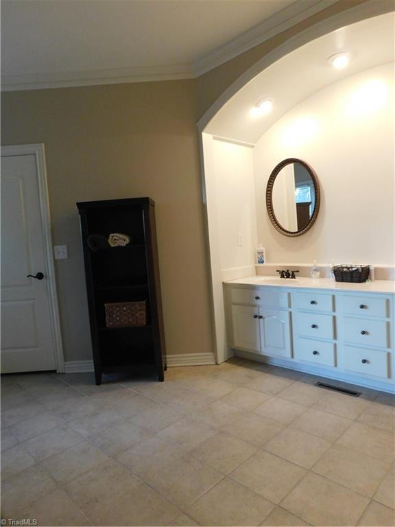 537 Dover Church Road Mount Airy, NC 27030 - Photo 19 of 47 Gallery Image 19