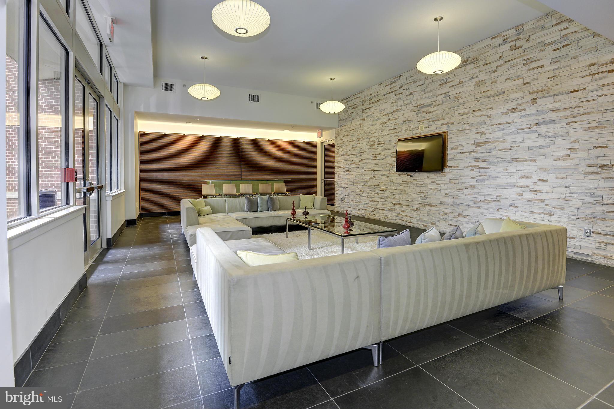 1000 New Jersey Avenue Southeast, Unit 528 Washington, DC 20003 - Photo 8 of 9 Community