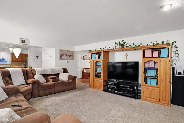 $315,000 | 8655 Longspur Court, Indianapolis, IN 46234