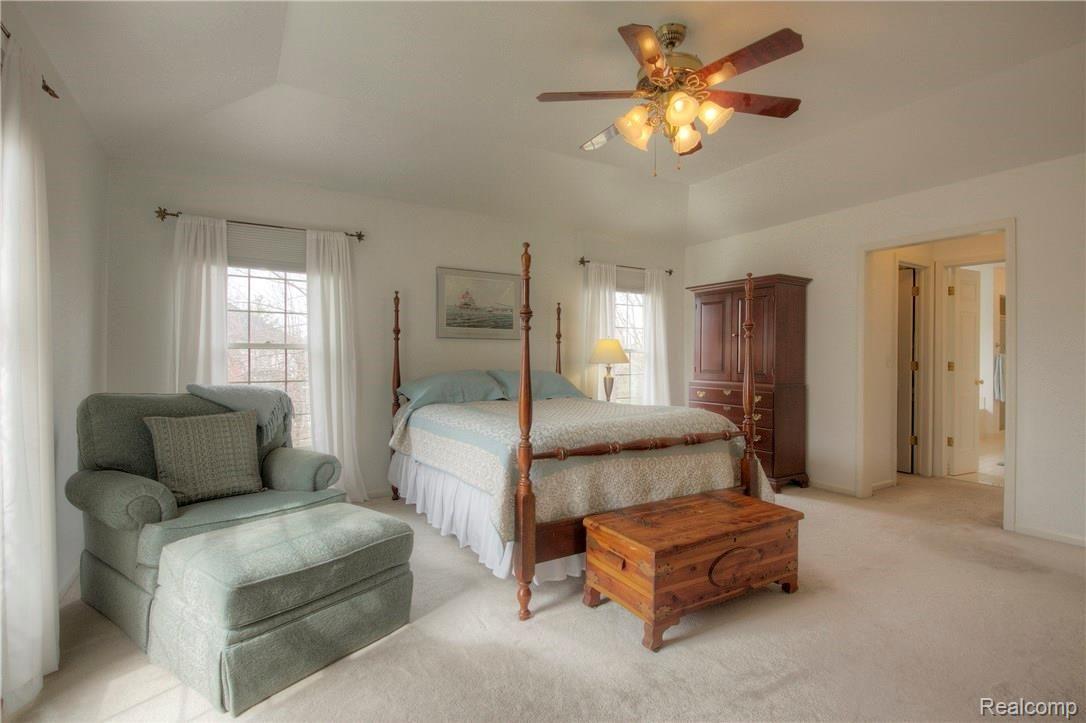 47854 Pavillon Road Canton, MI 48188 - Photo 35 of 57 35 MB.jpg