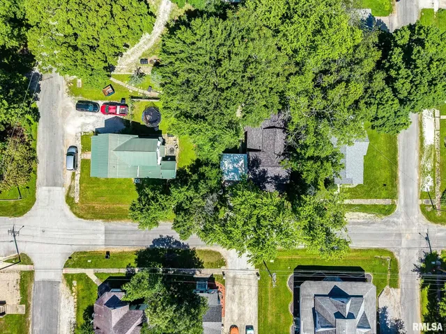 $132,000 | 416 South Maple Street, Salem, IL 62881