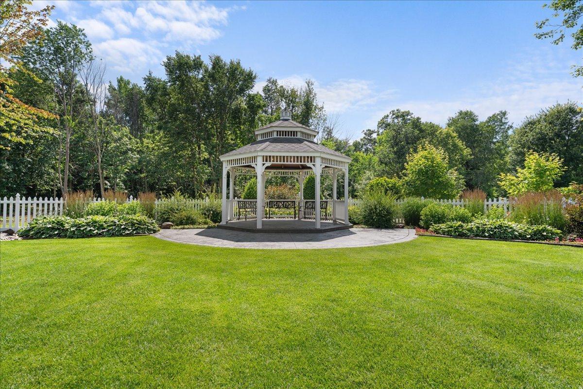 W5415 890th Avenue River Falls, WI 54022 - Photo 6 of 43