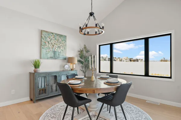 $1,125,000 | 2993 London Cottage Grove, Cottage Grove, WI 53527