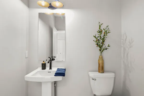 $1,125,000 | 2993 London Cottage Grove, Cottage Grove, WI 53527