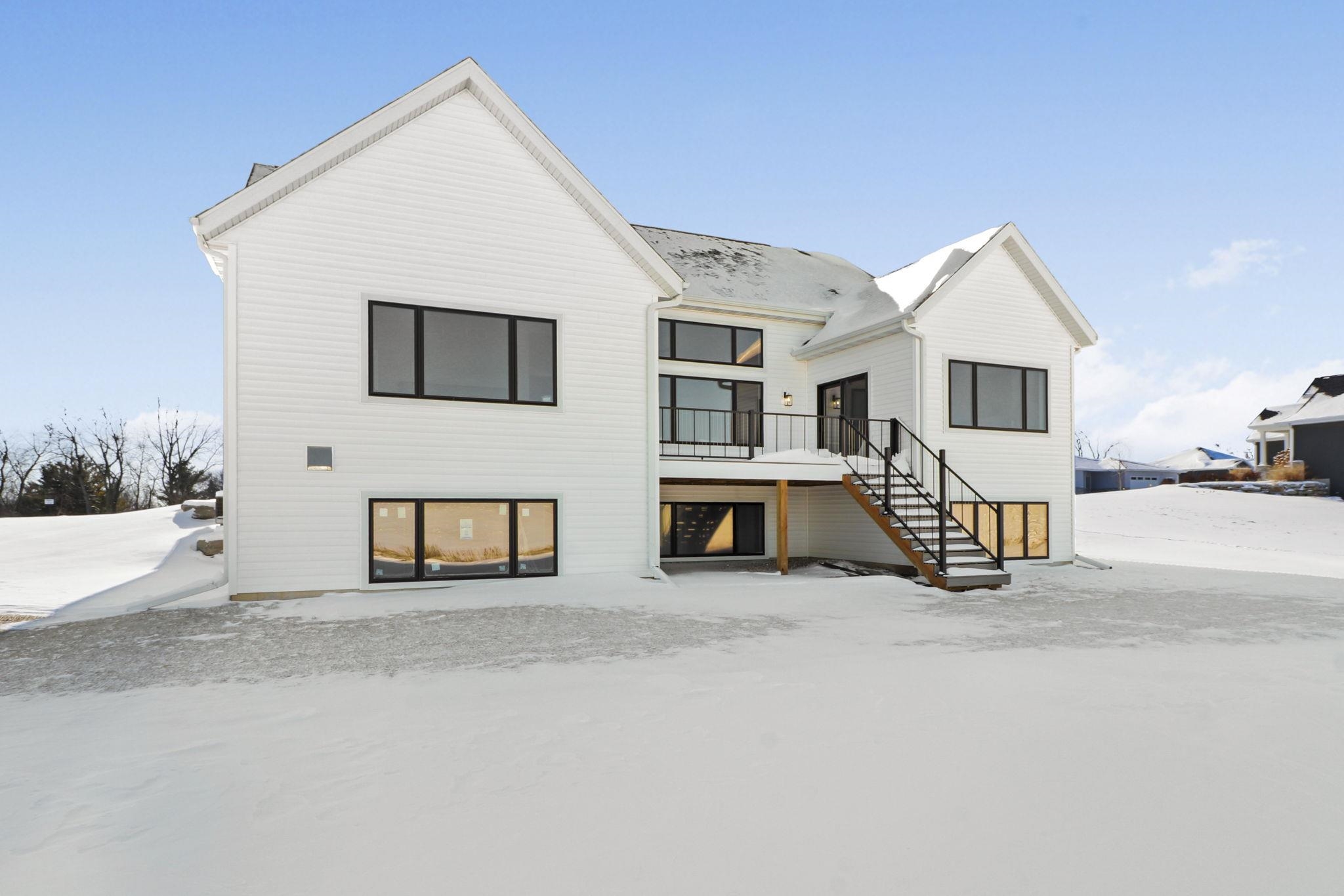 2993 London Cottage Grove Cottage Grove, WI 53527 - Photo 3 of 31