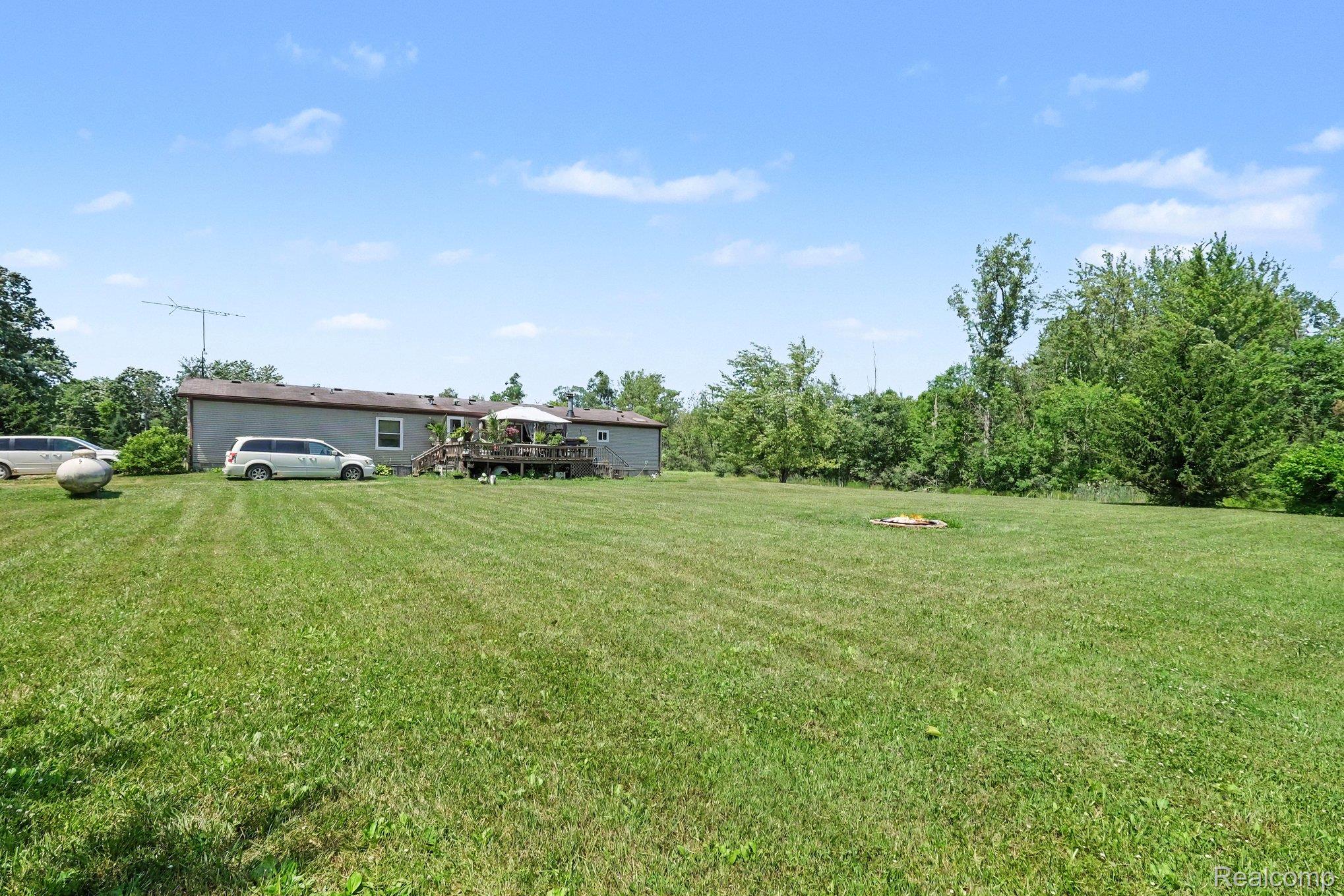 4242 Skelton Road Columbiaville, MI 48421 - Photo 20 of 21 026_file_1300.jpg