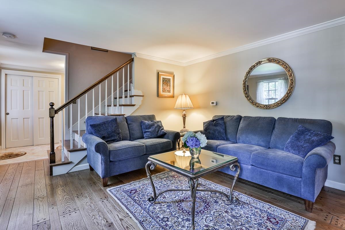10 Sharon Road Windham, NH 03087 - Photo 20 of 37