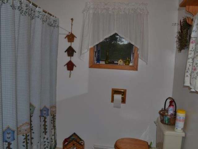 7742 Hwy 8 Rhinelander Wi 54501 Rhinelander, WI 54501 - Photo 15 of 19 Gallery Image 15