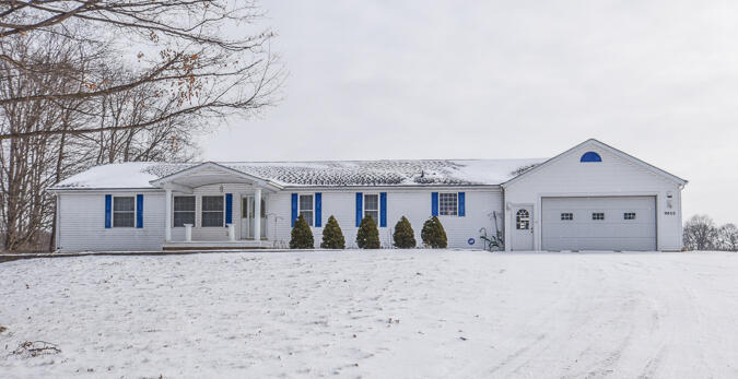 9655 Myers Road Clarklake, MI 49234 - Photo 1 of 40 DSC_0487