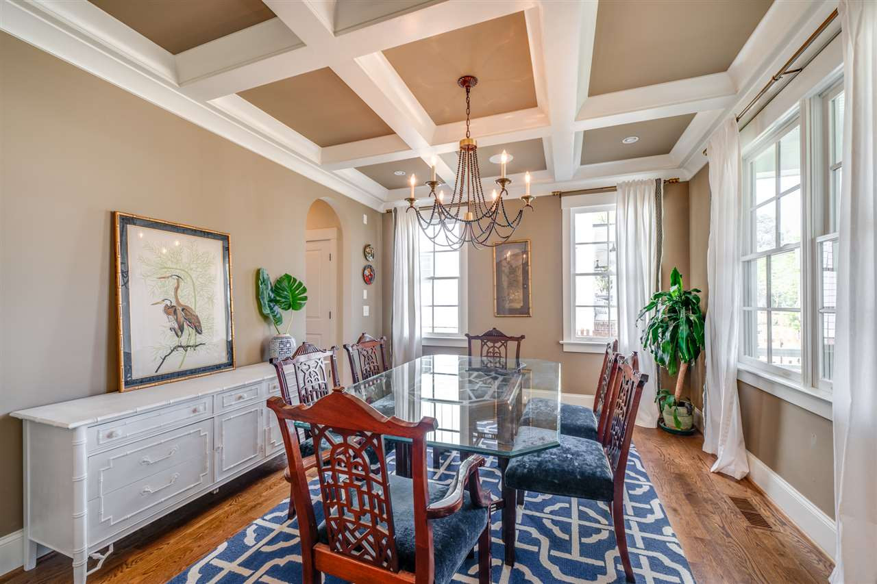 518 Peebles Street Raleigh, NC 27608 - Photo 4 of 30 Photo 4