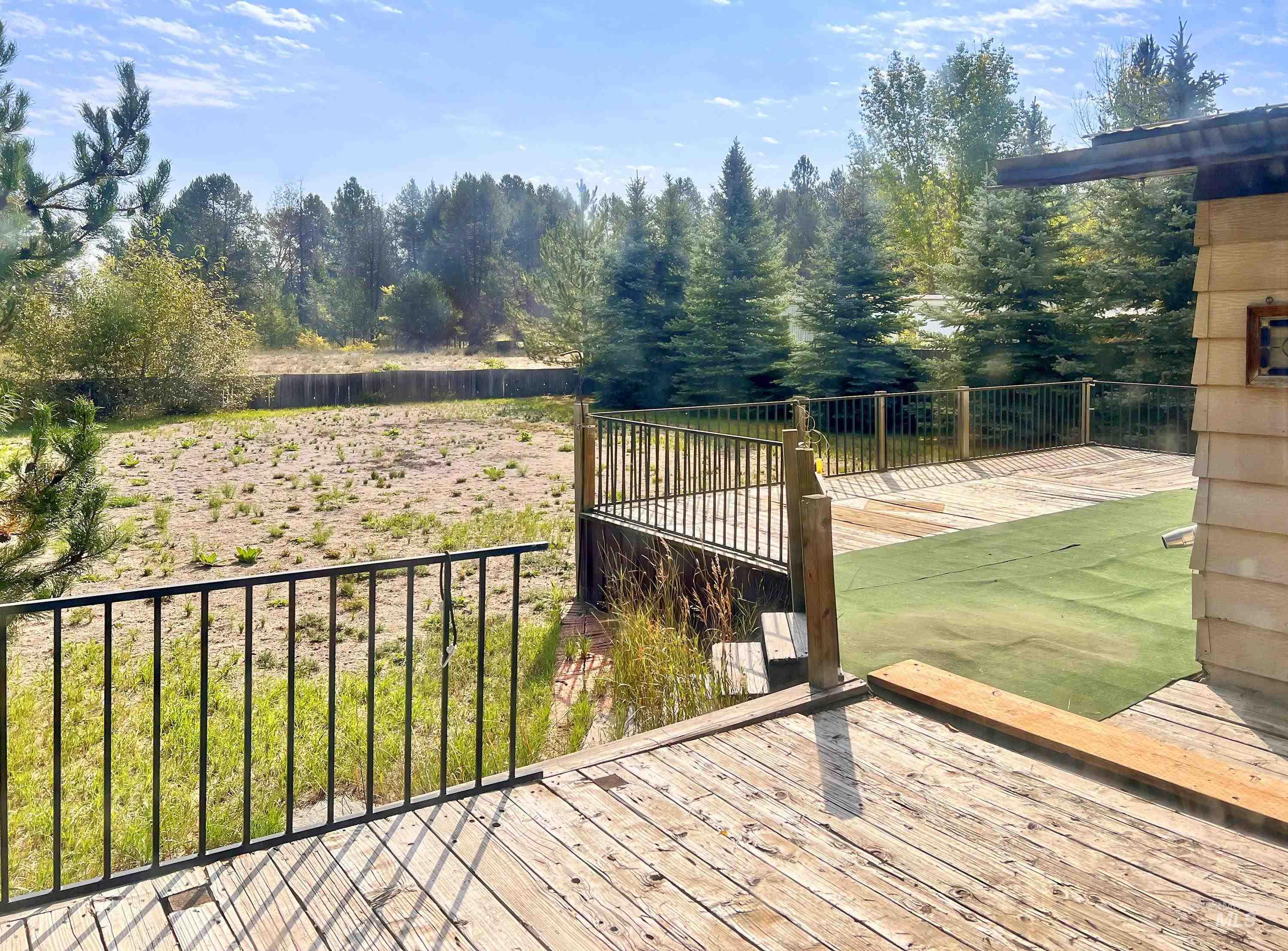 955 South Main Street, Unit 30 Cascade, ID 83611 - Photo 5 of 19 View of wooden deck