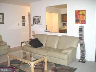 129-4 Echelon Road, Unit 4 Voorhees, NJ 08043 - Photo 4 of 6