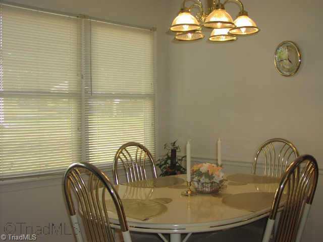 512 Apple Ridge Road Greensboro, NC 27406 - Photo 4 of 9 Other. Dining Area