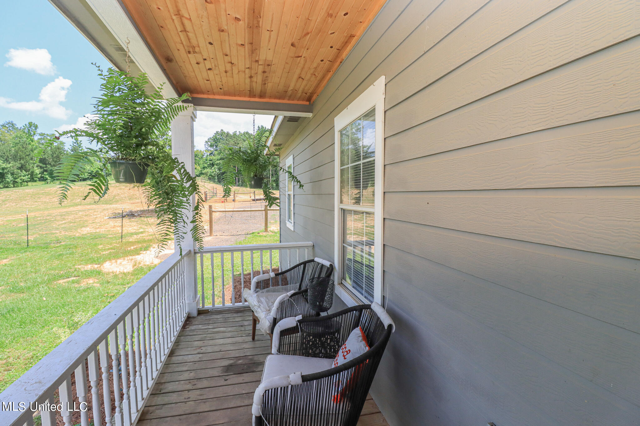 116 Mountain View Road Brandon, MS 39042 - Photo 15 of 48 9CD5FC81-06DB-492D-B160-D24228C7E0DA