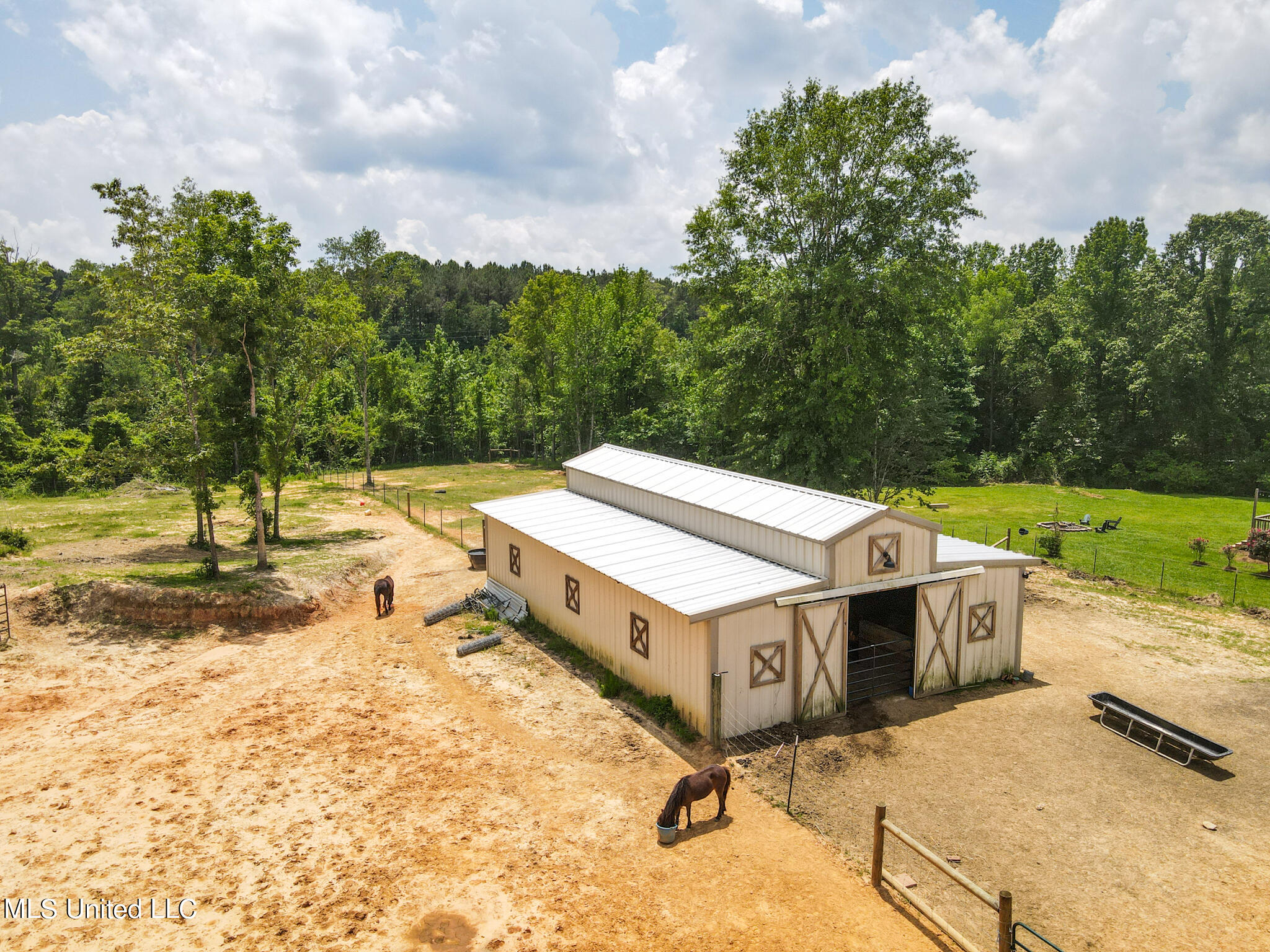 116 Mountain View Road Brandon, MS 39042 - Photo 6 of 48 3B1F67A1-89CF-4F00-BF42-C8D85152A862