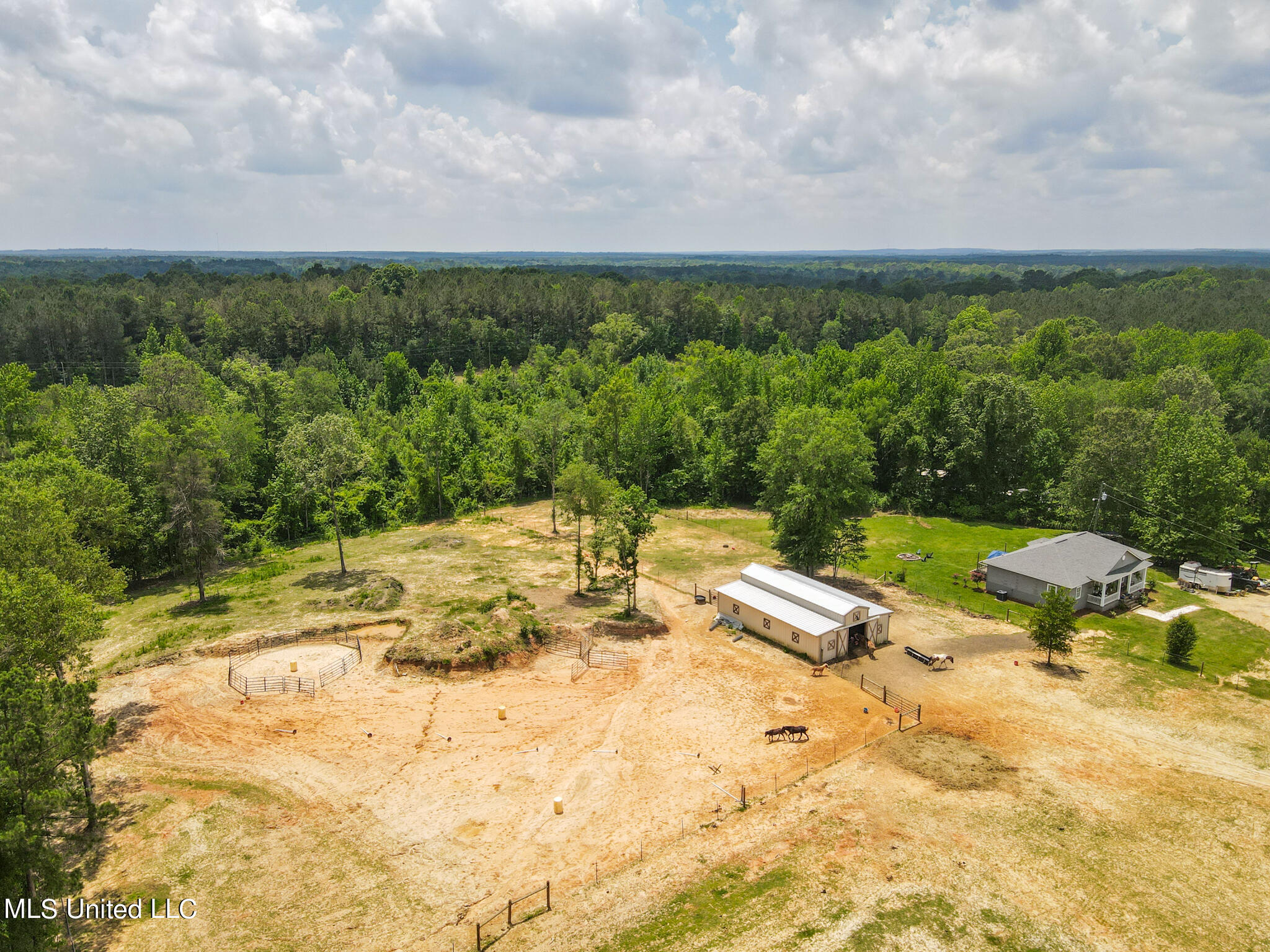 116 Mountain View Road Brandon, MS 39042 - Photo 10 of 48 FDE4DE9D-9E0F-430C-96DC-E9CCFED59417