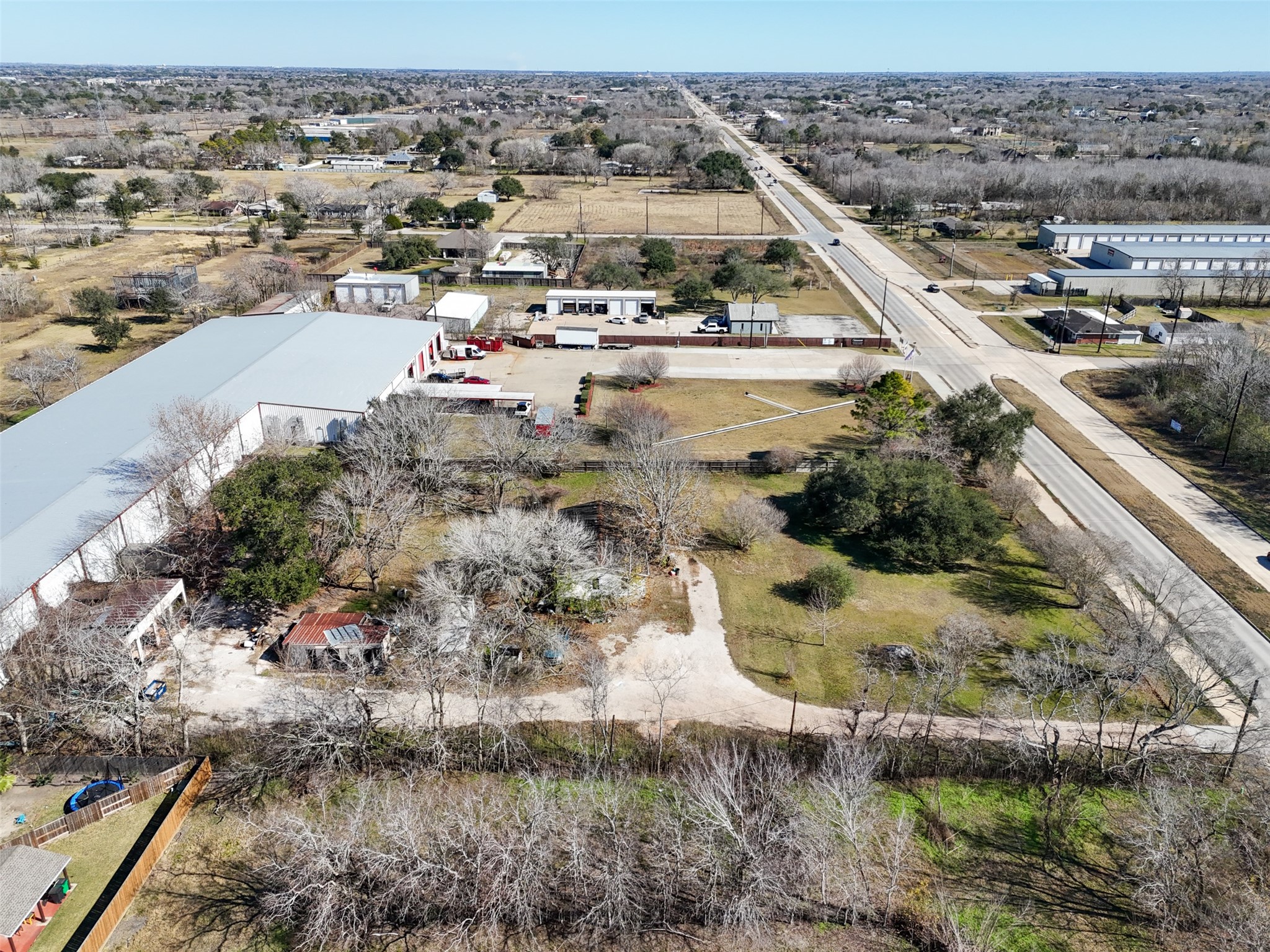 8879 Bailey Road Pearland, TX 77578 - Photo 4 of 17 a view of a city