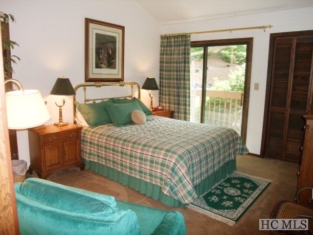 84-25 Emerald Ridge Road, Unit 25 Sapphire, NC 28774 - Photo 9 of 29 Gallery Image 9