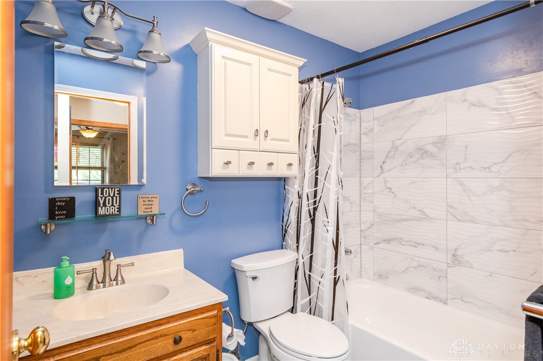 1072 Salisbury Road Troy, OH 45373 - Photo 32 of 42 Gallery Image 32