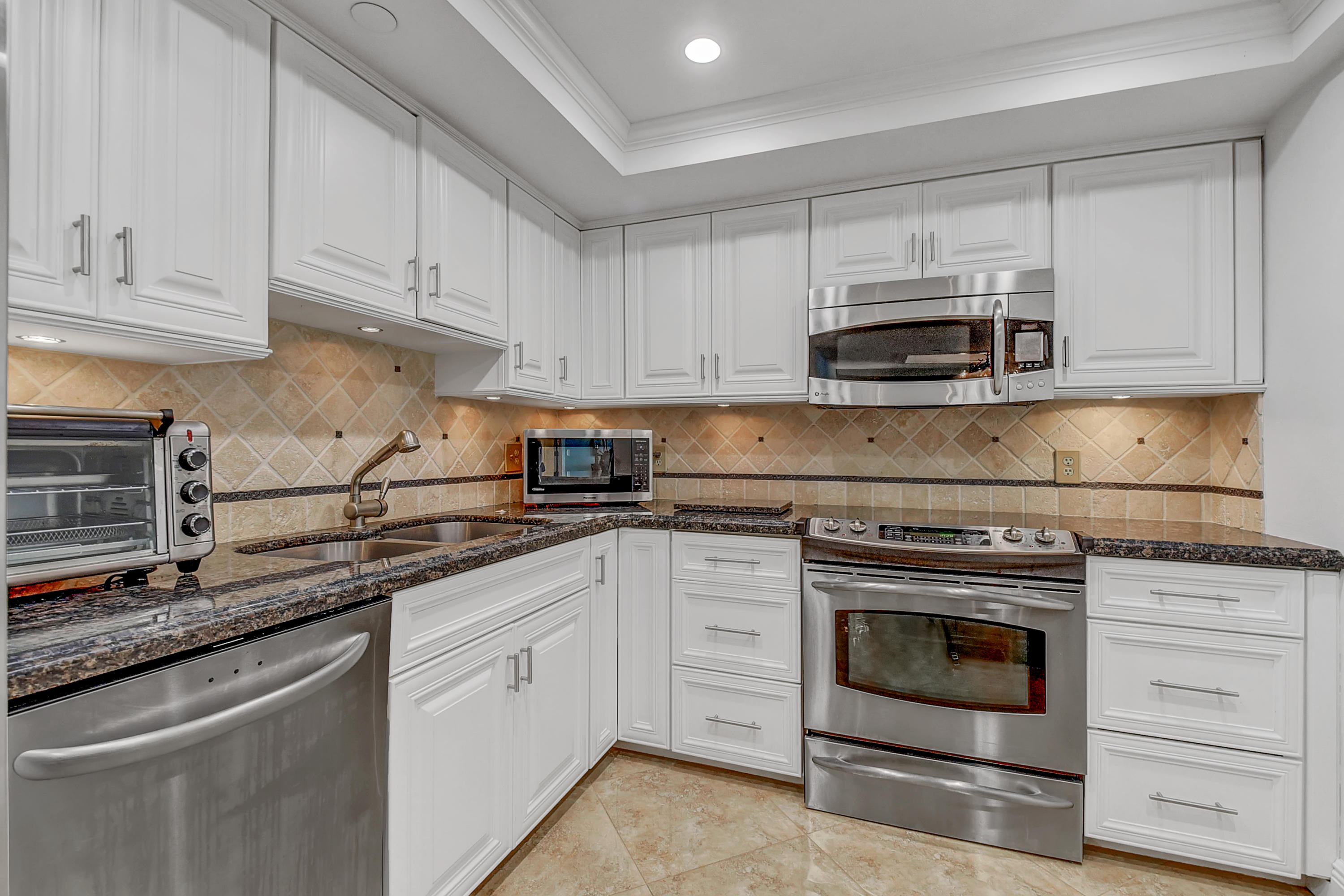 4201 North Ocean Boulevard, Unit 1608 Boca Raton, FL 33431 - Photo 8 of 50 DSC_5190_1_2_3_4